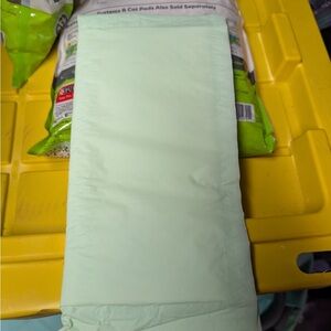 Tidy Cat Breeze Litter Box Pads, there are 19 pads’